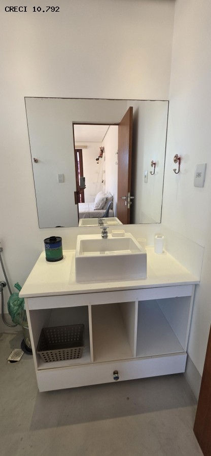 Casa, 4 quartos, 240 m² - Foto 26