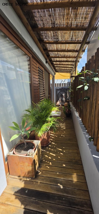 Casa, 4 quartos, 240 m² - Foto 34