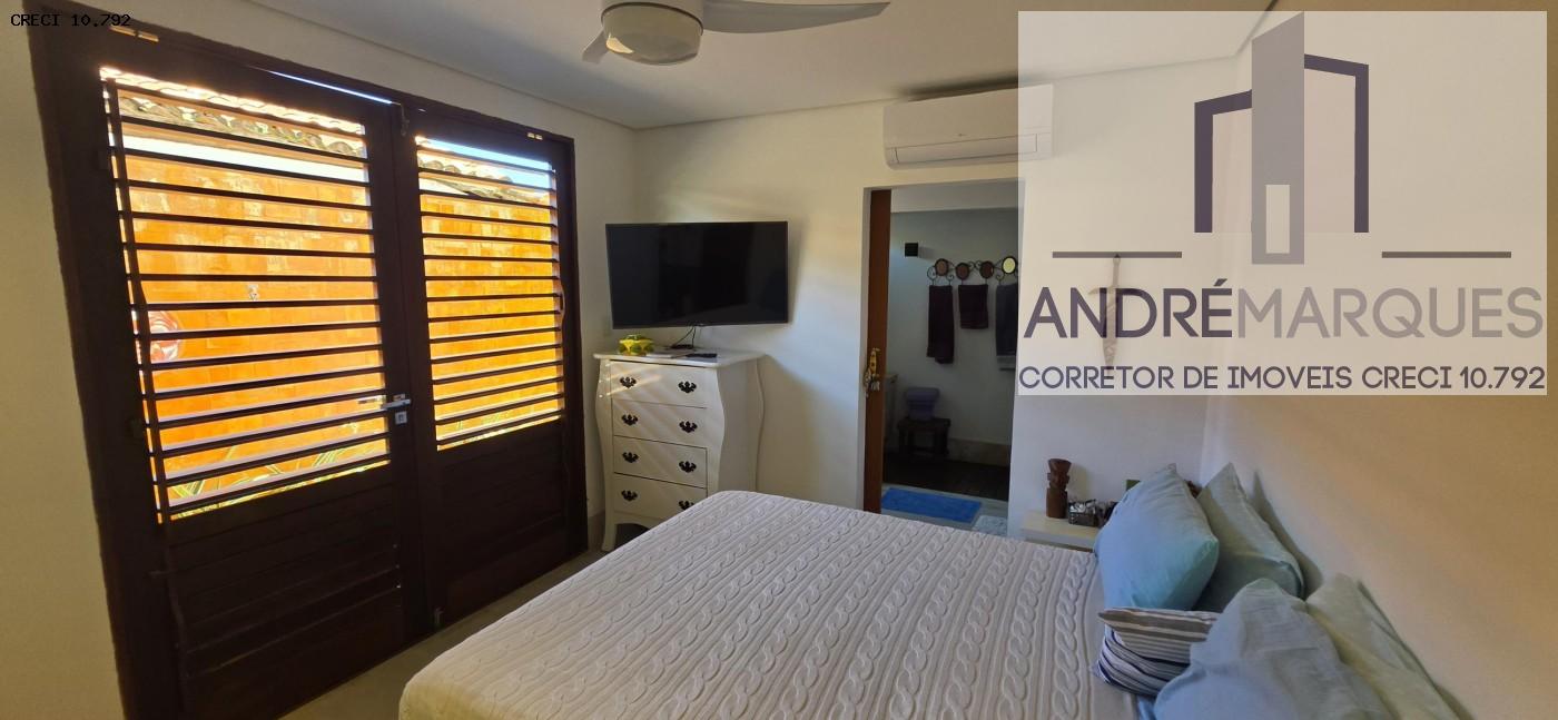 Casa, 4 quartos, 240 m² - Foto 44