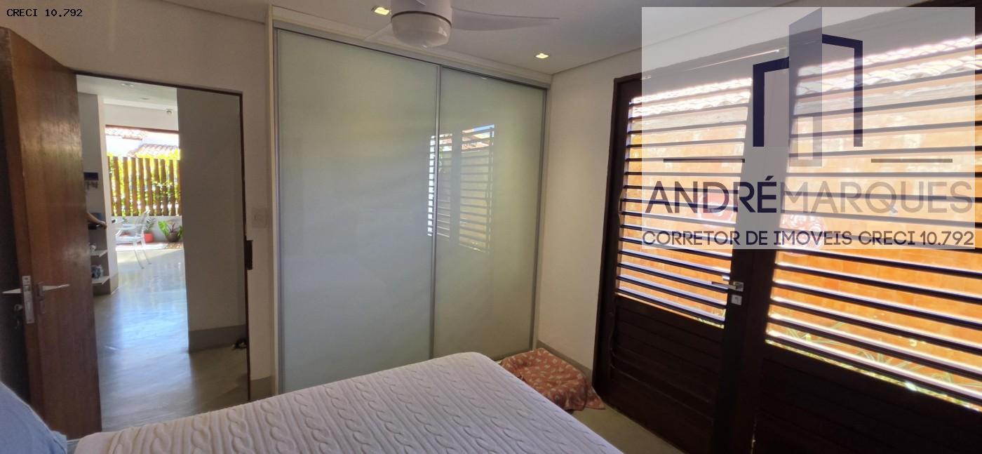 Casa, 4 quartos, 240 m² - Foto 47